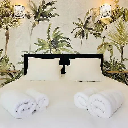 Lovely In The Heart Of St Germain-des-pres Apartamento París