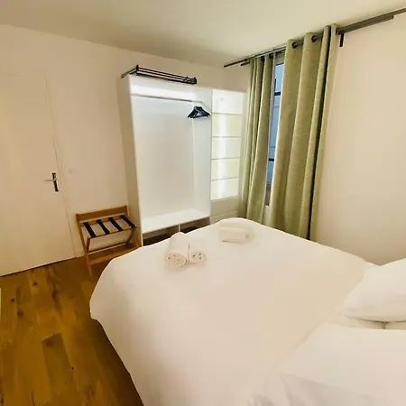 Lovely In The Heart Of St Germain-des-pres Apartamento